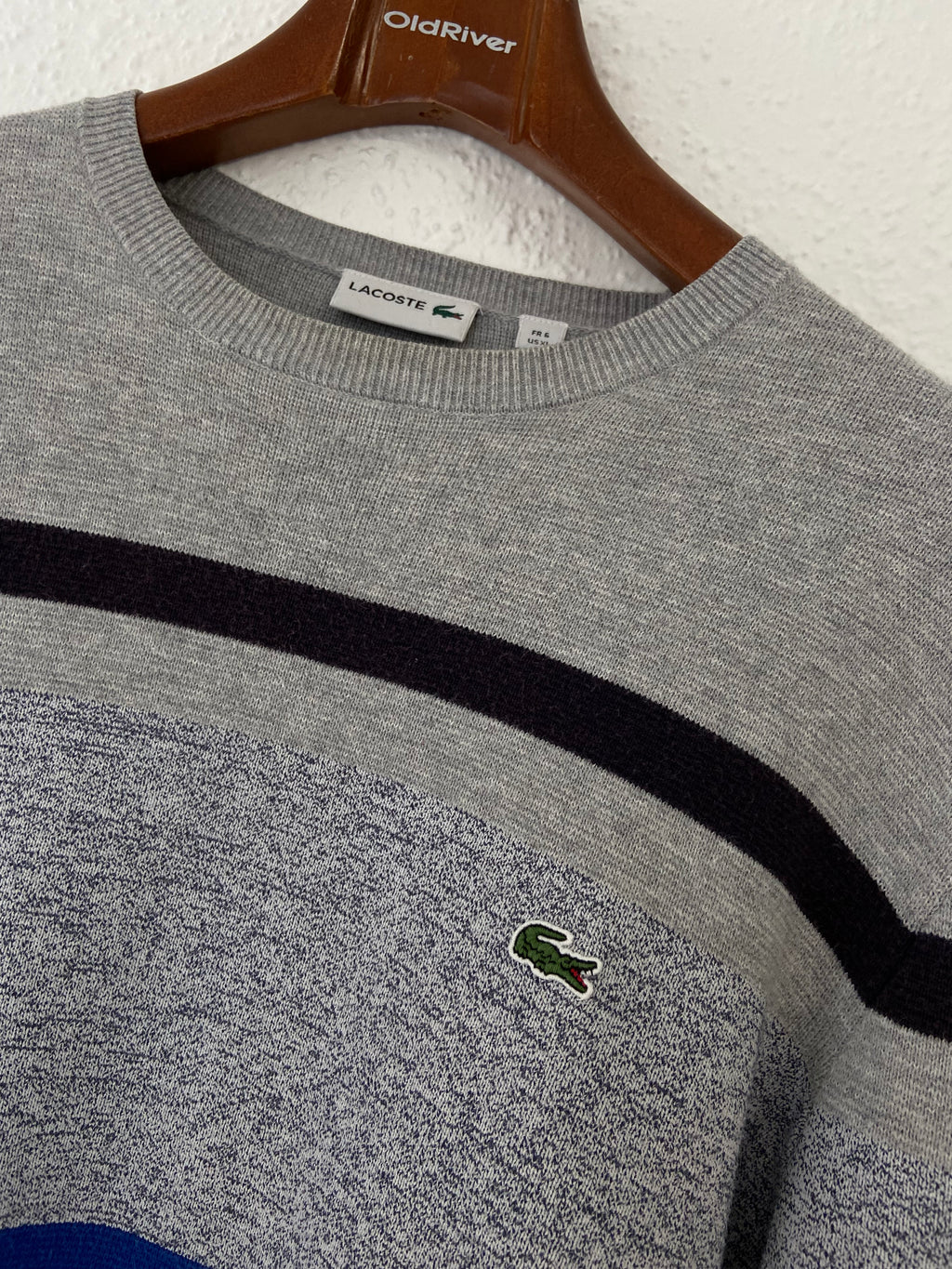 Pull épais Lacoste gris taille XL