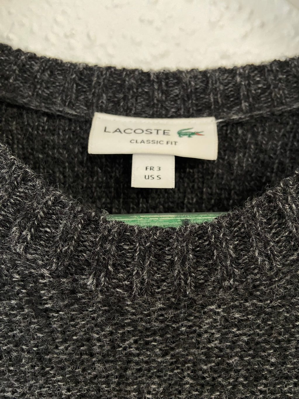 Pull Lacoste gris taille S