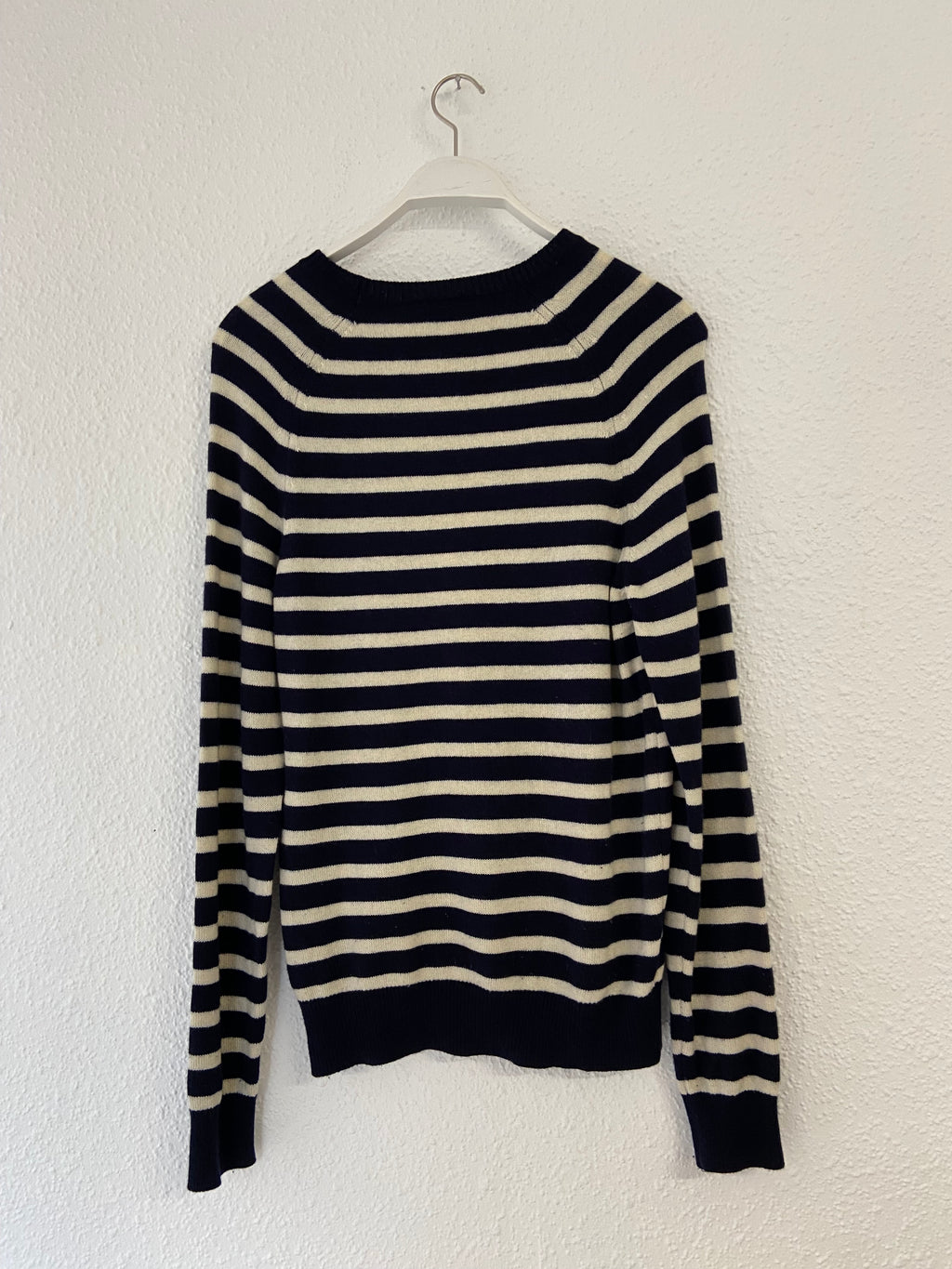 Pull rayé Lacoste bleu marine taille M