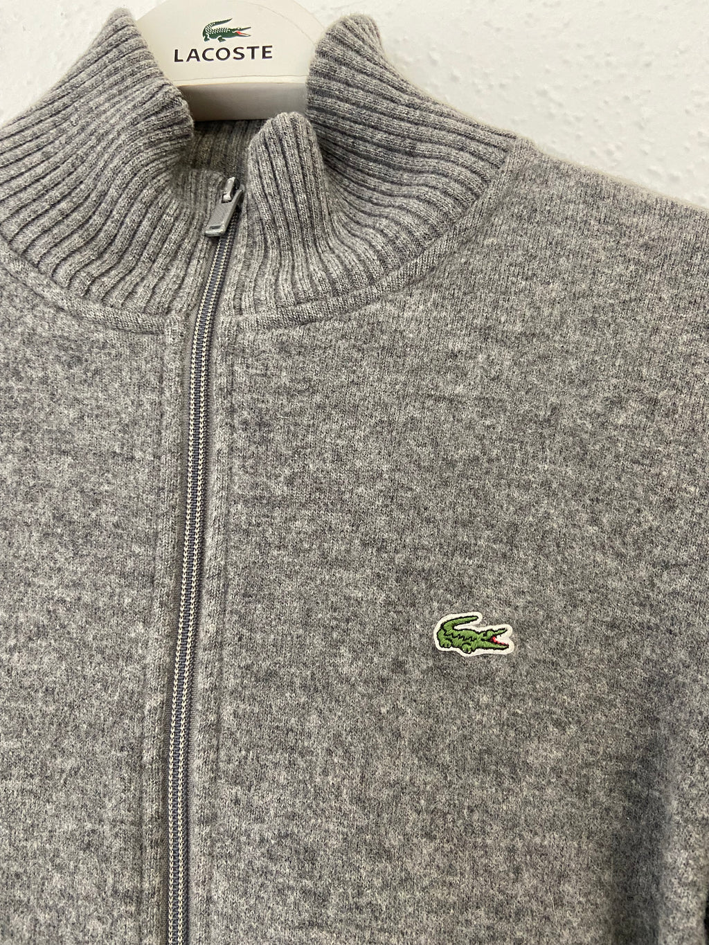 Gilet Lacoste gris taille M