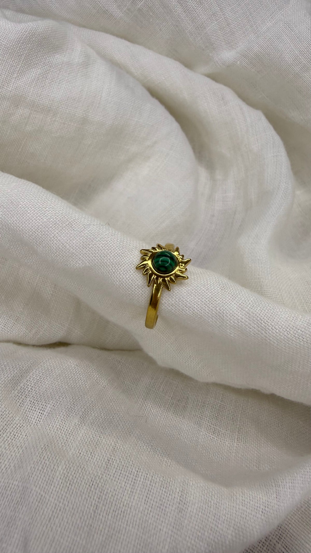 Bague soleil vert