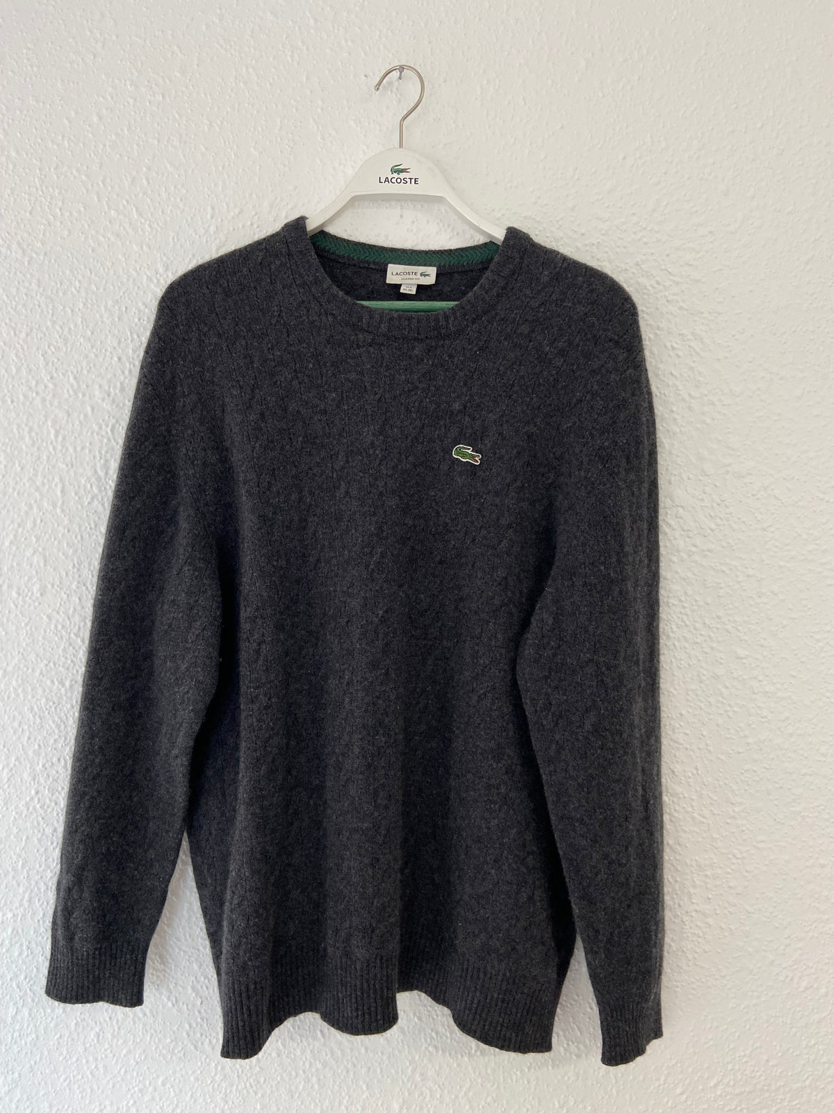 Pull gris foncé Lacoste taille 3XL
