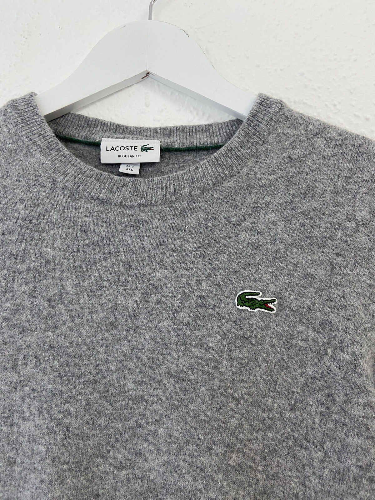 Pull Lacoste gris col rond taille S