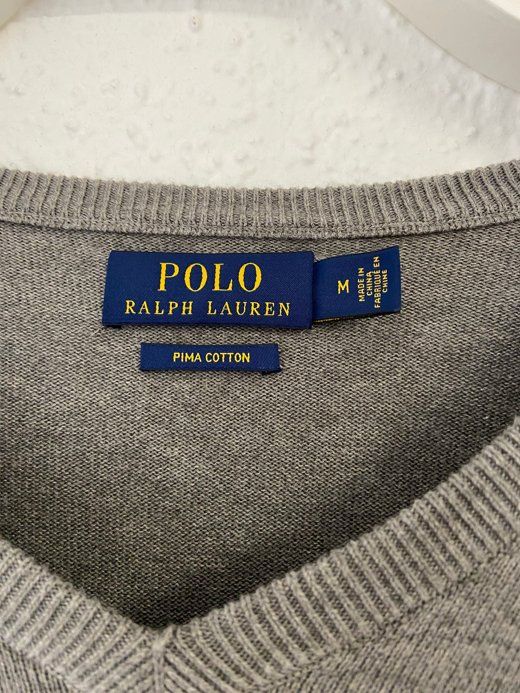 Pull gris col v Ralph Lauren taille M