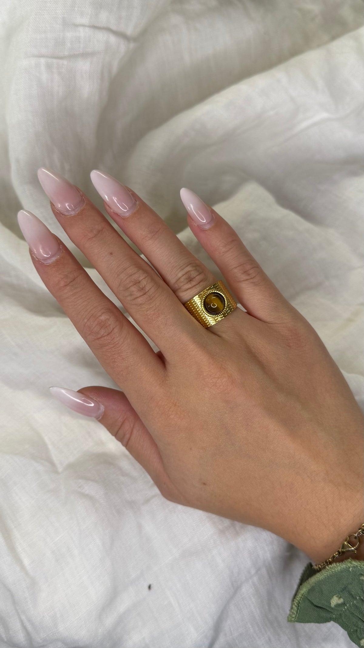 Bague large rond marron
