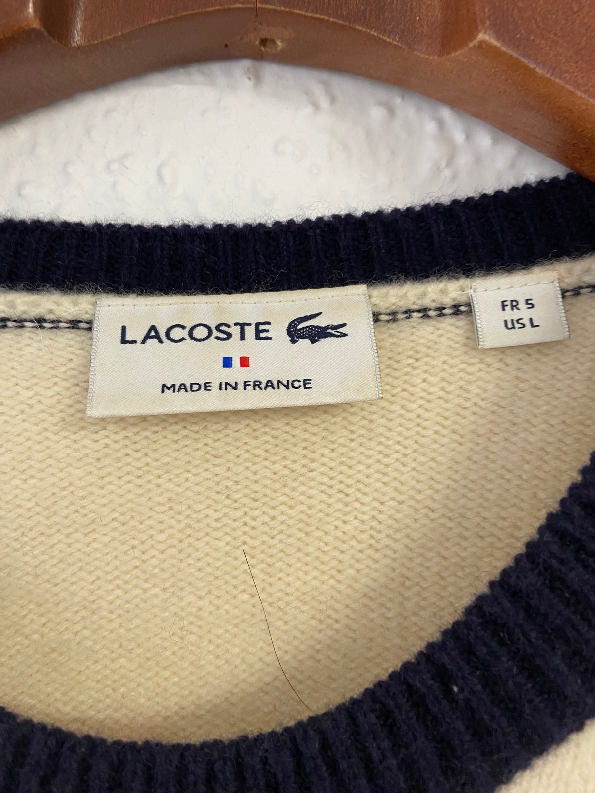 Pull épais beige Lacoste taille M