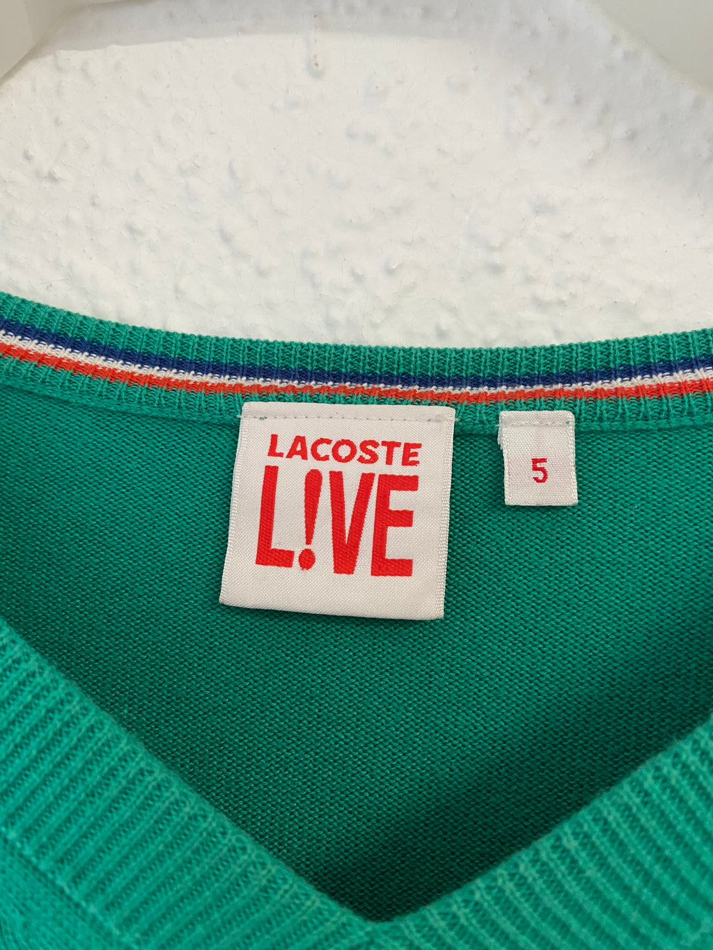 Pull Lacoste Live vert col V taille L