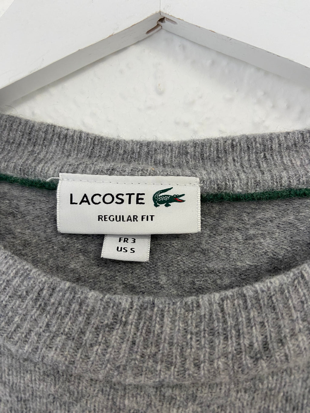 Pull Lacoste gris col rond taille S