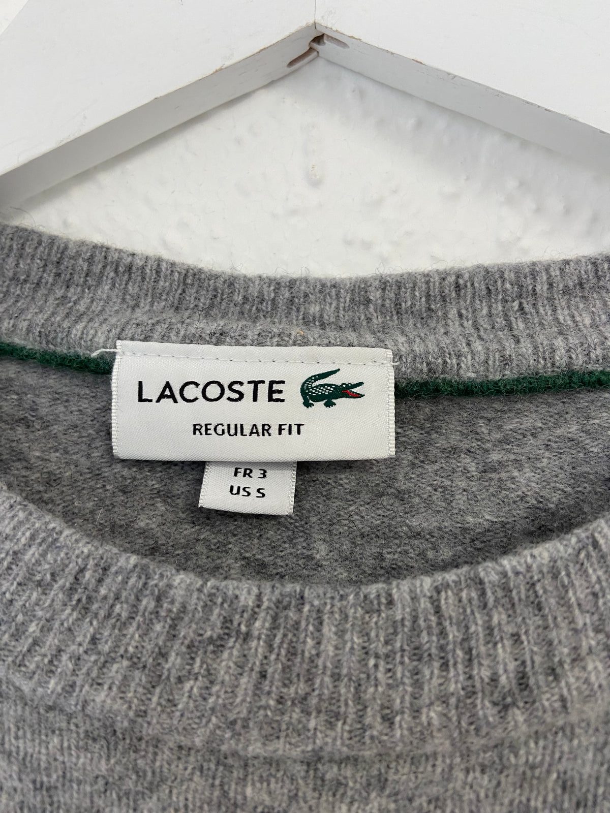 Pull Lacoste gris col rond taille S