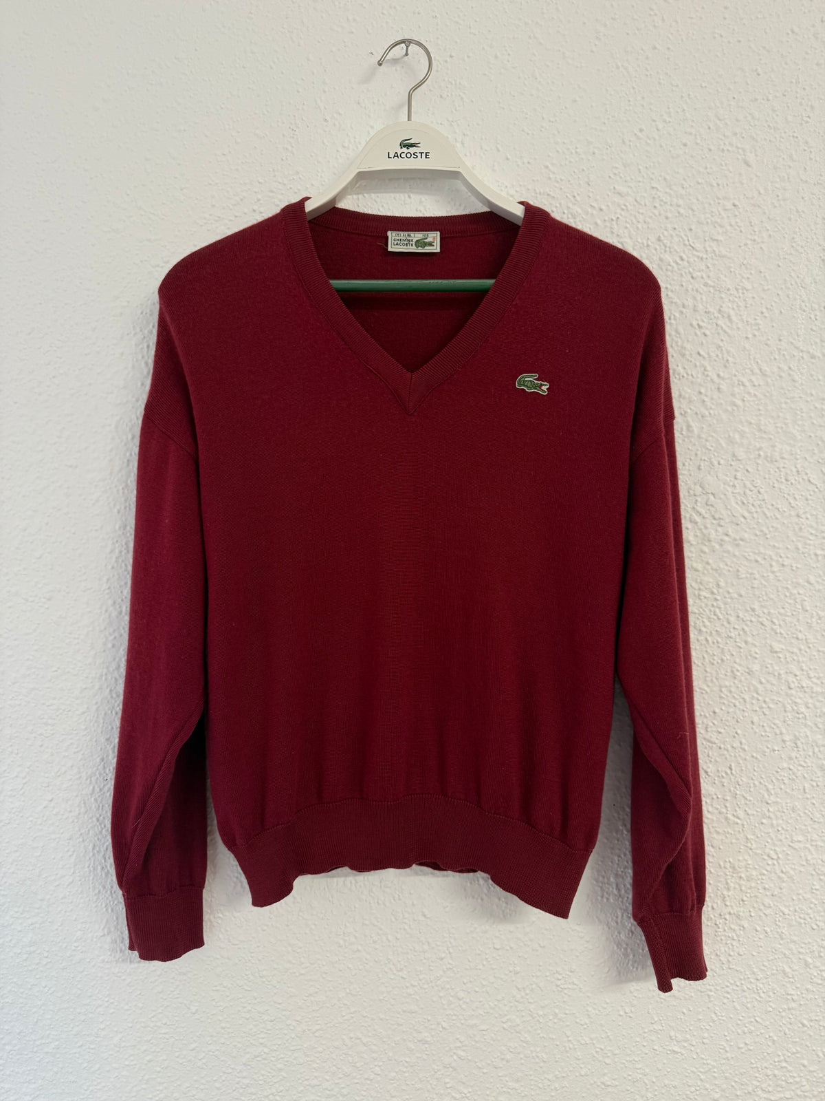 Pull Lacoste rouge bordeaux col V taille S