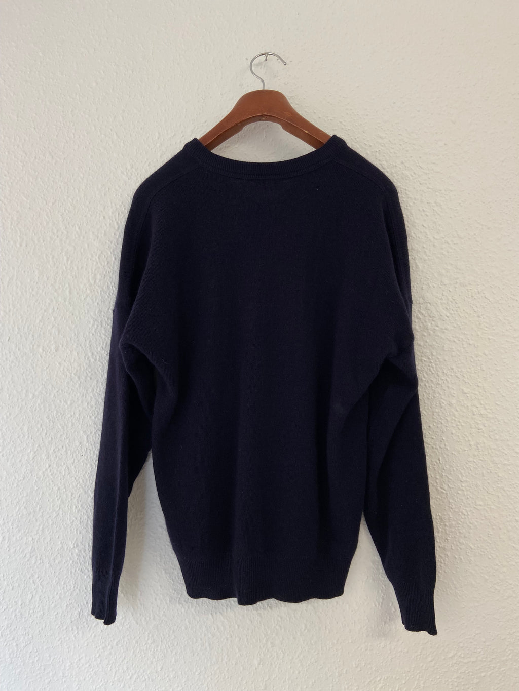 Pull bleu marine col V Lacoste taille XXL