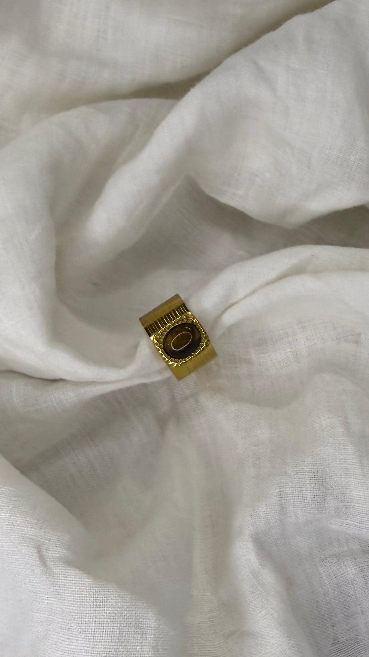Bague large ovale marron
