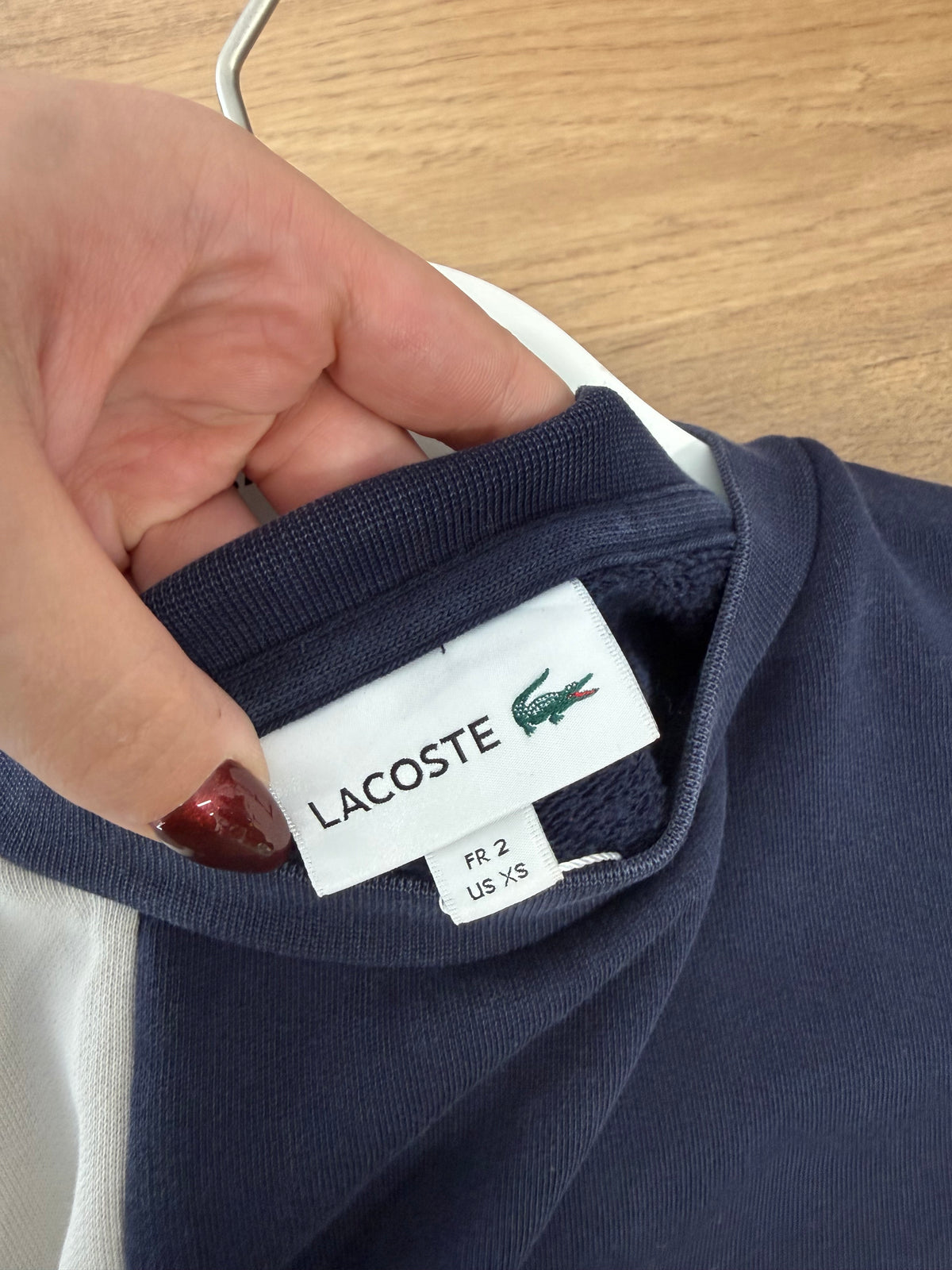 Sweat Lacoste bleu blanc et rouge taille XS