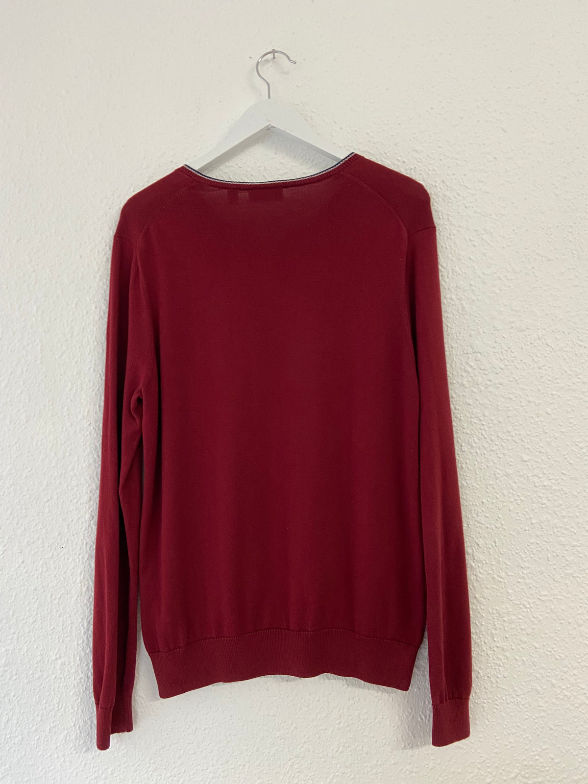 Pull col V Lacoste bordeaux taille L