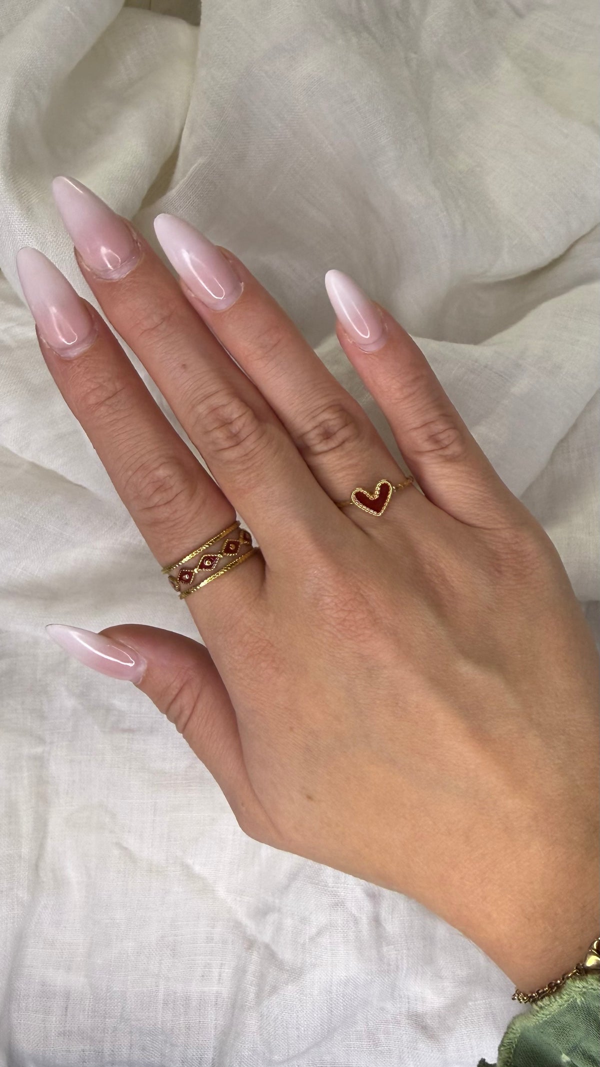 Bague coeur rouge