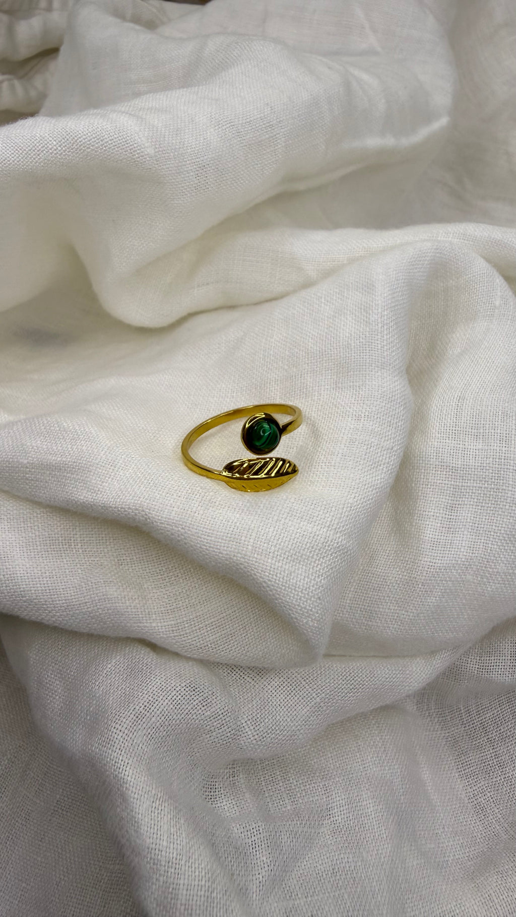 Bague feuille verte