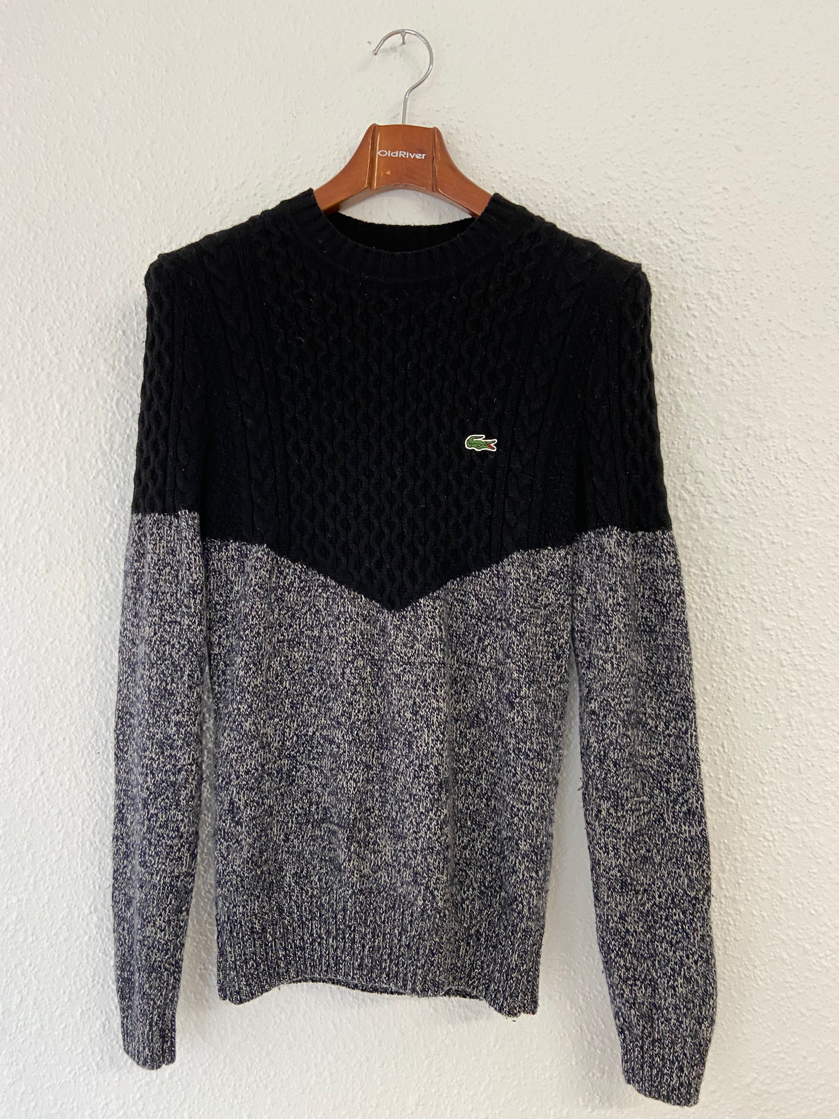 Pull Lacoste Live gris taille S col rond