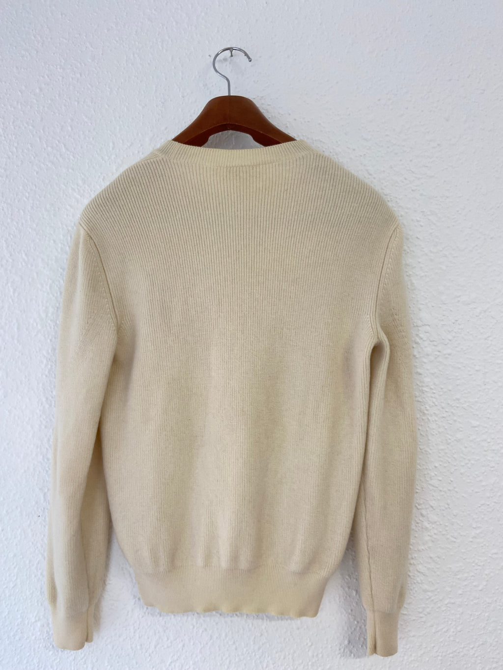 Pull beige Lacoste taille M col rond