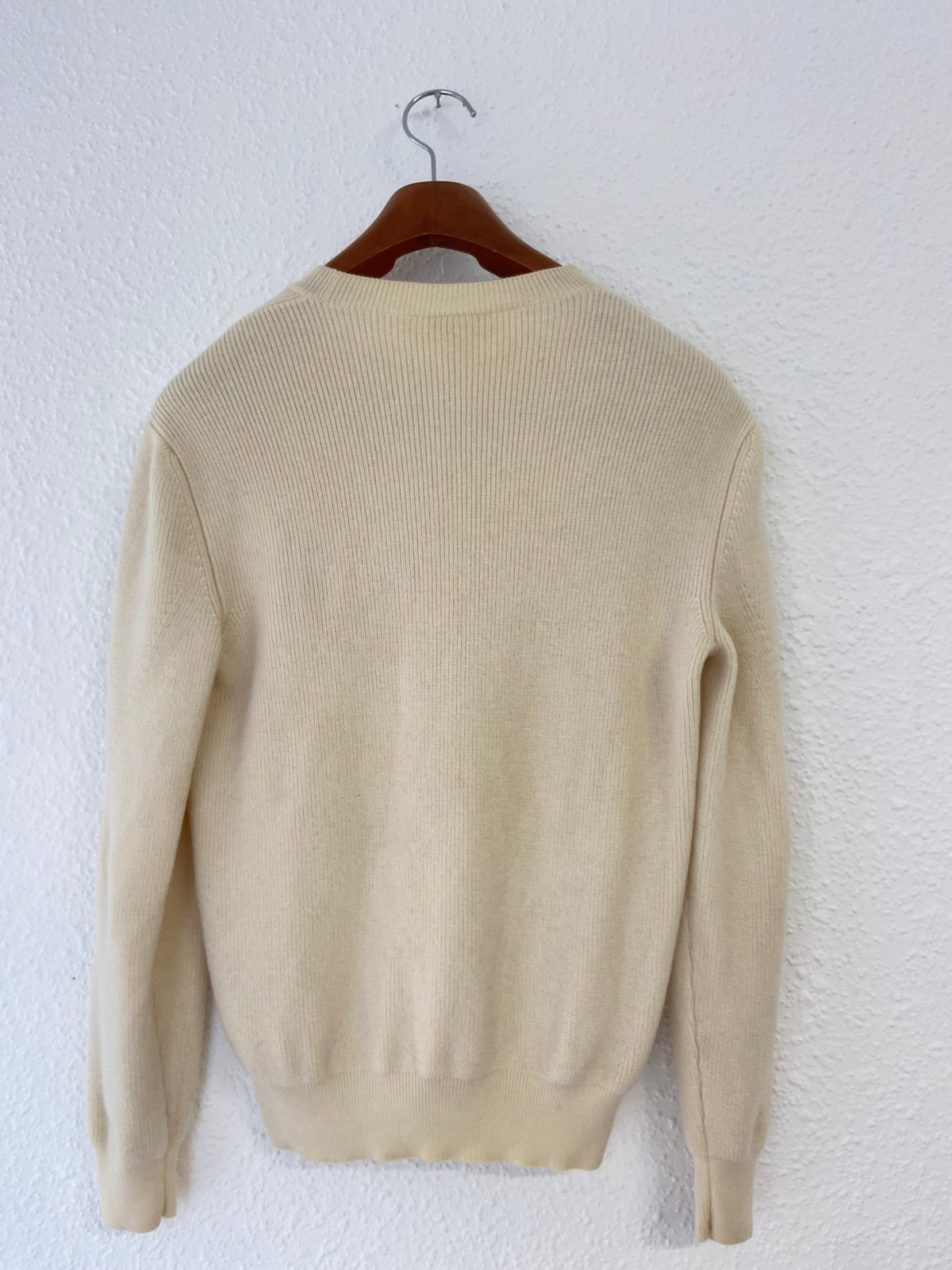 Pull beige Lacoste taille M col rond