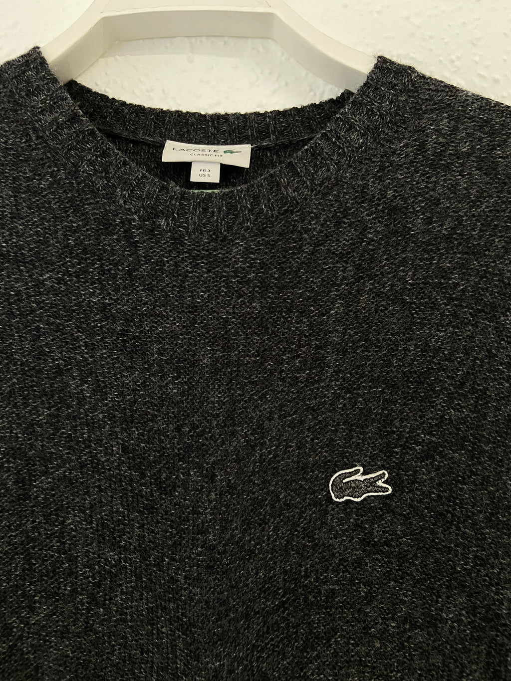 Pull Lacoste gris taille S