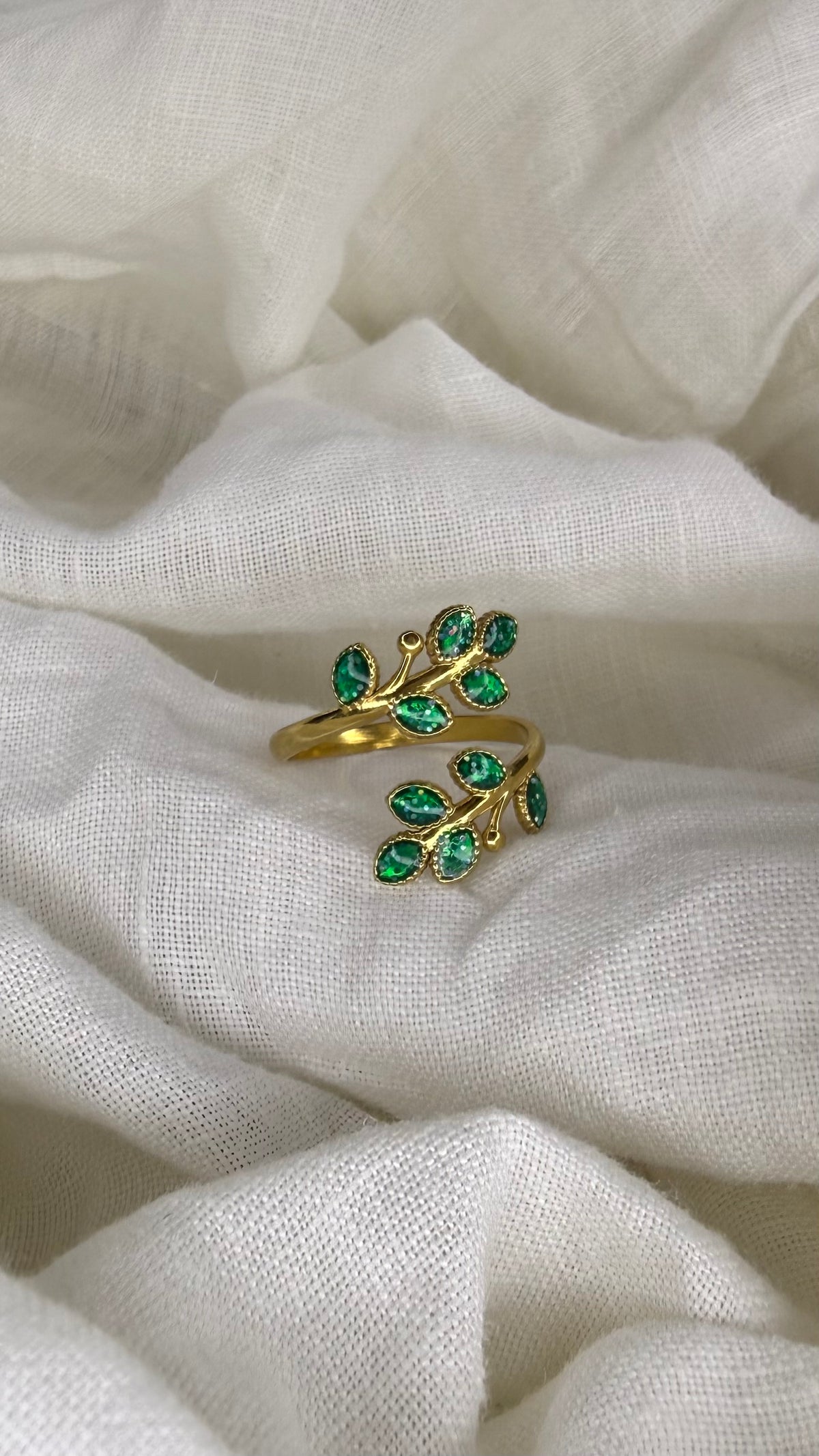 Bague feuillages vertes